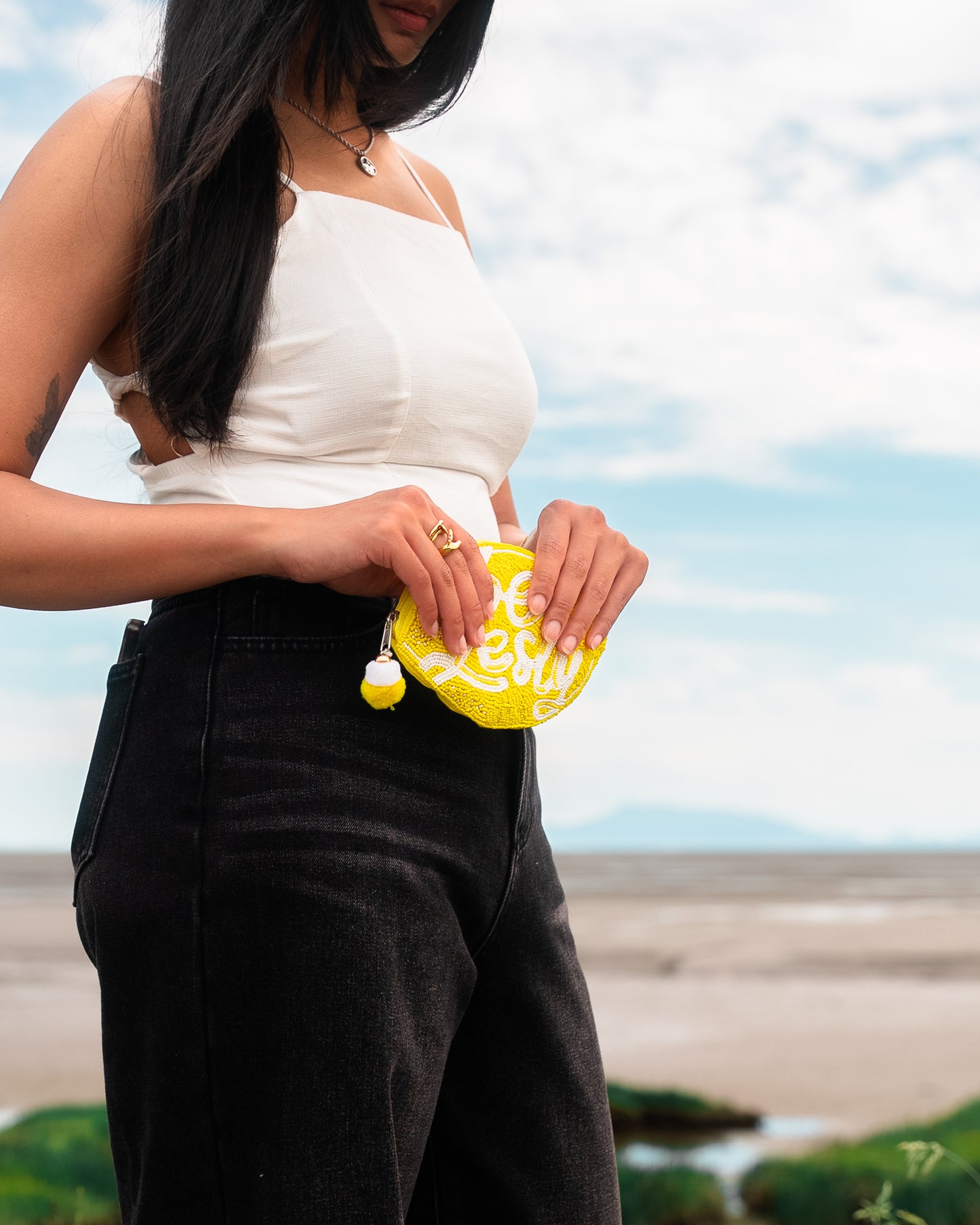 Zesty Lemon Pouch
