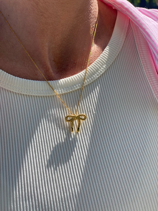 Bow Necklace