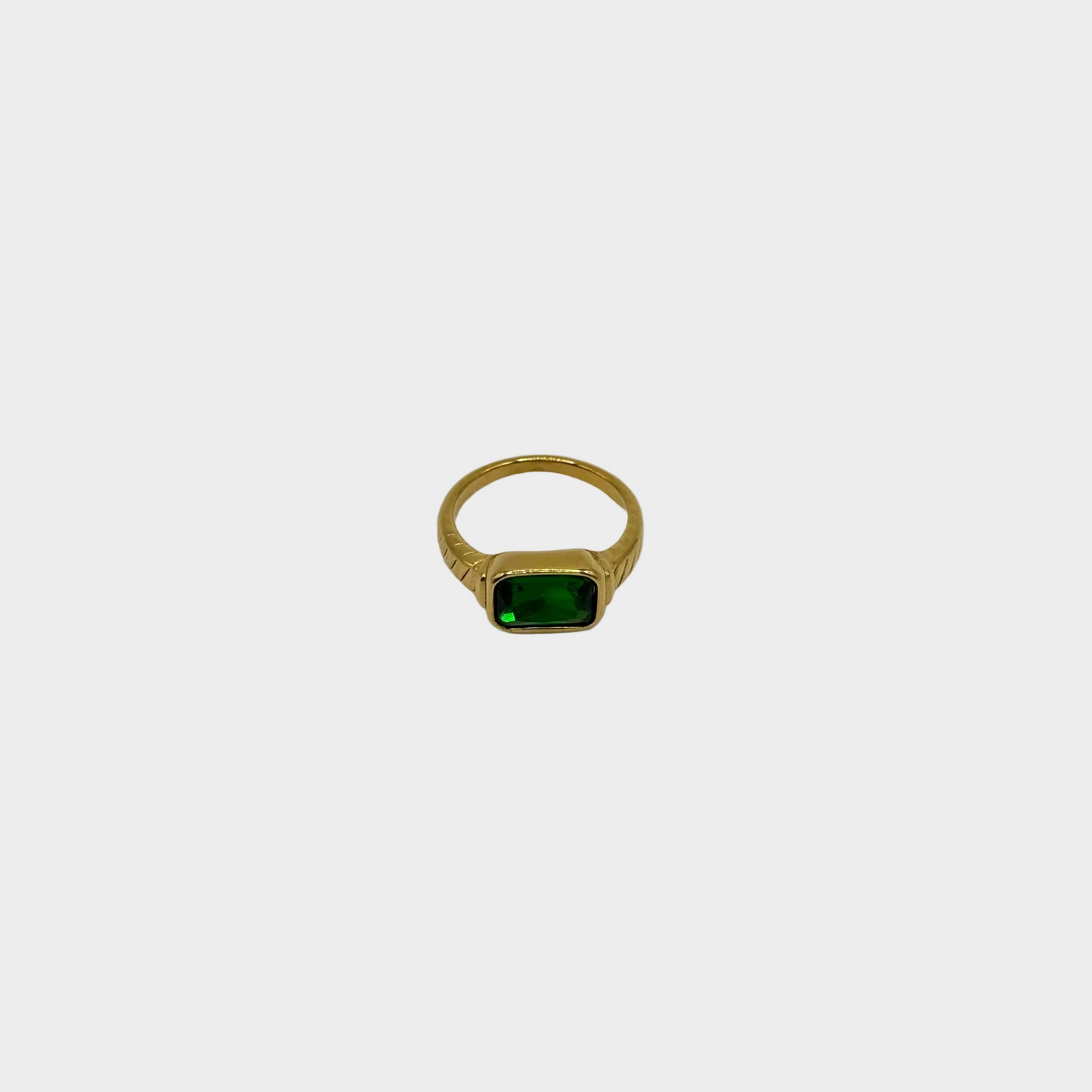Remi Ring