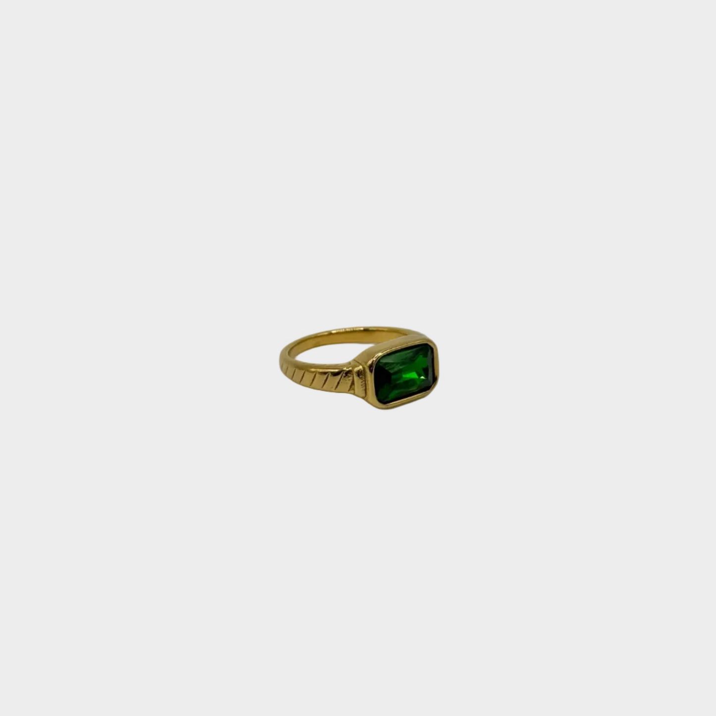Remi Ring