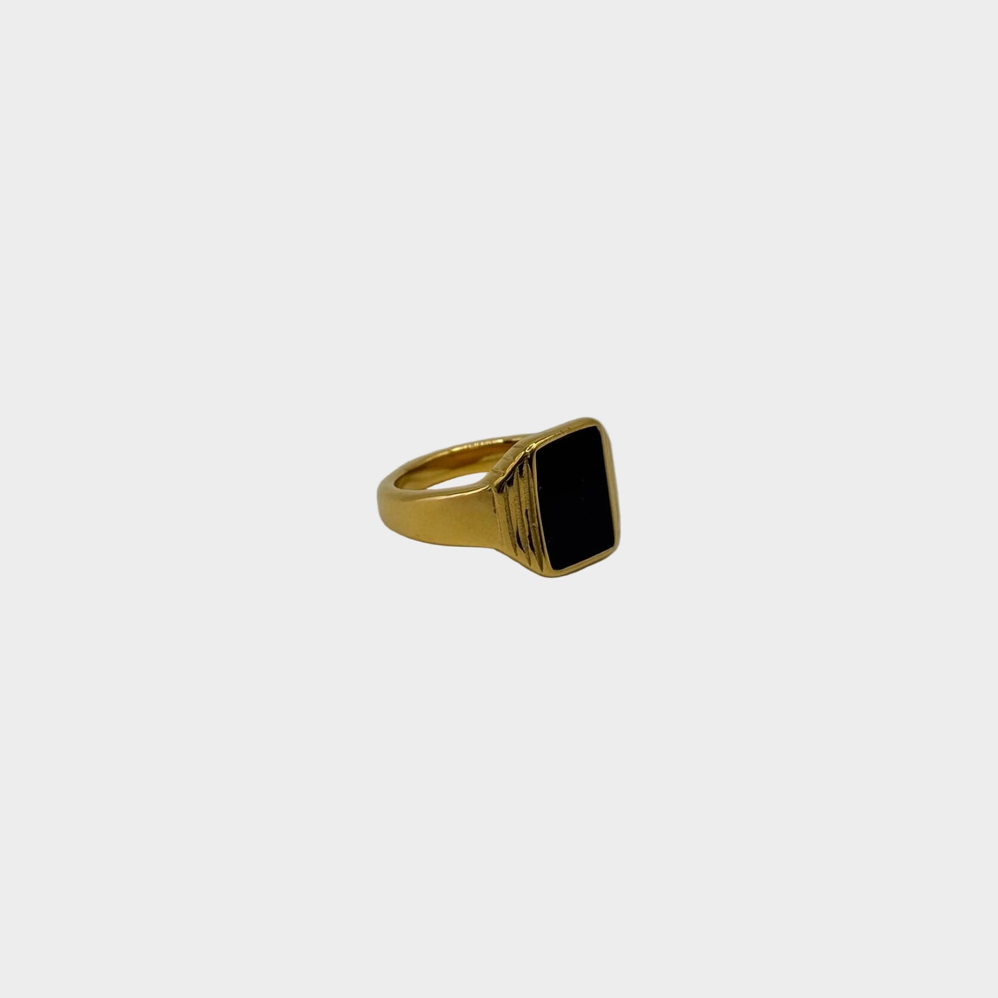 Jett Ring